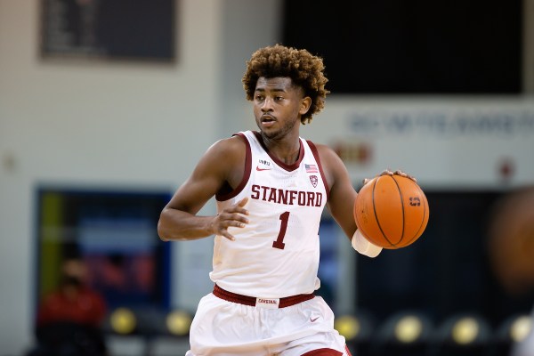 Senior guard Daejon Davis (above) entered the transfer portal Tuesday morning, bringing an end to his four years in a Stanford uniform. (Photo: BOB DREBIN/isiphotos.com)